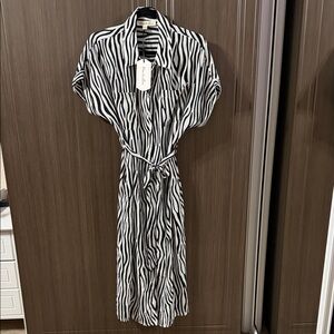Vine & Love Black and White Zebra-Print Maxi Dress